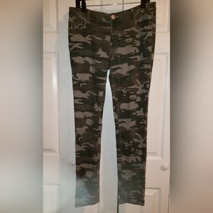 CAMO TINSEL JEANS